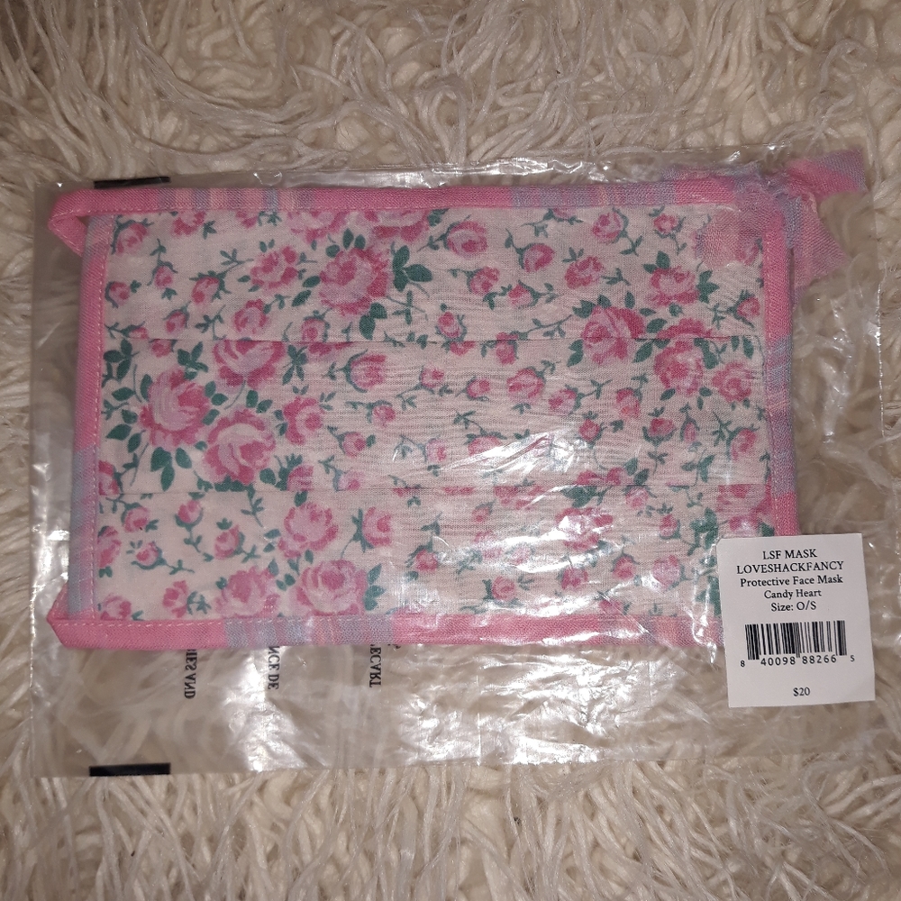 Loveshackfancy reversible mask